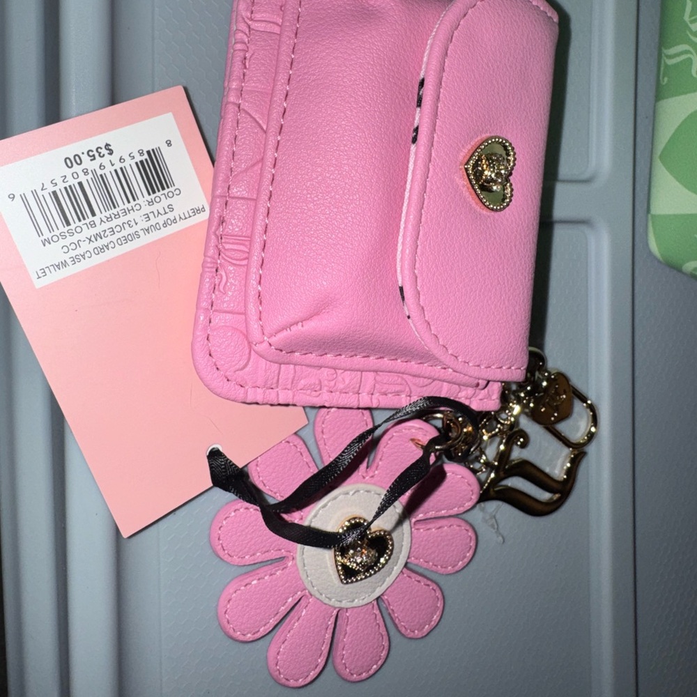 Juicy Couture Pink Floral Keychain Wallet with Gold Heart Accent - Picture 2 of 7